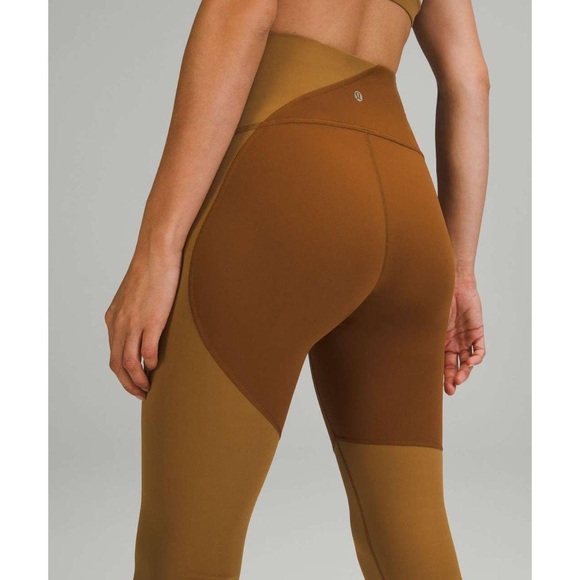 Lululemon Nulu Colorblock Align Leggings 25” Size 6 - Picture 1 of 5